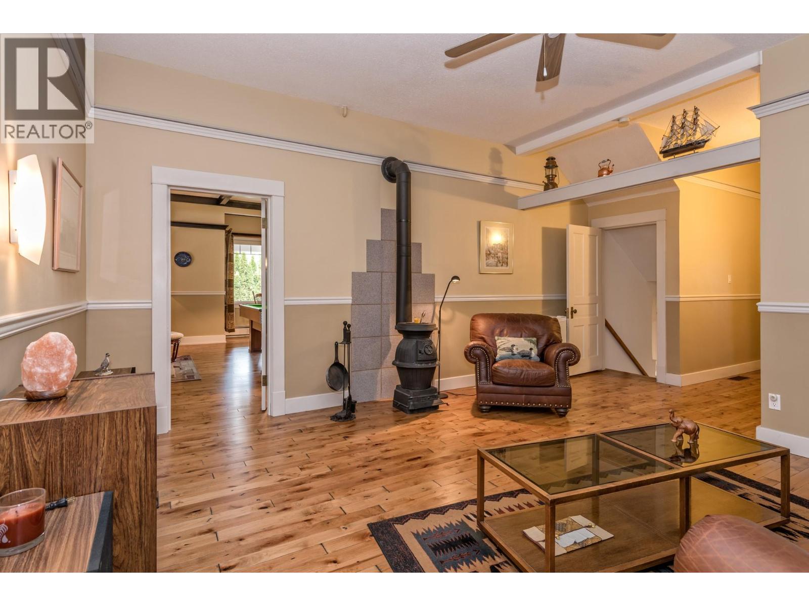 9739 Delcliffe Road, Vernon, British Columbia  V1H 1K9 - Photo 17 - 10367087