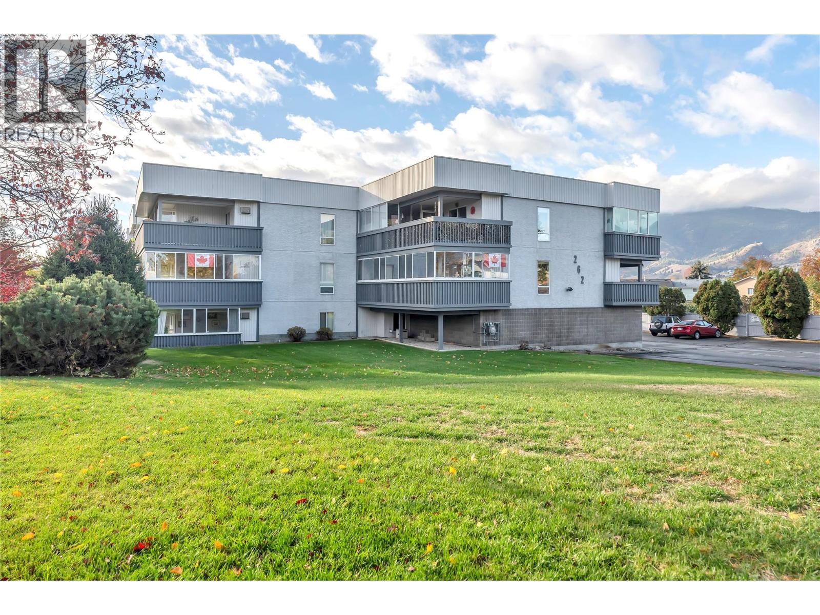 262 Kinney Avenue Unit# 201, Penticton, British Columbia  V2A 6R6 - Photo 1 - 10367599