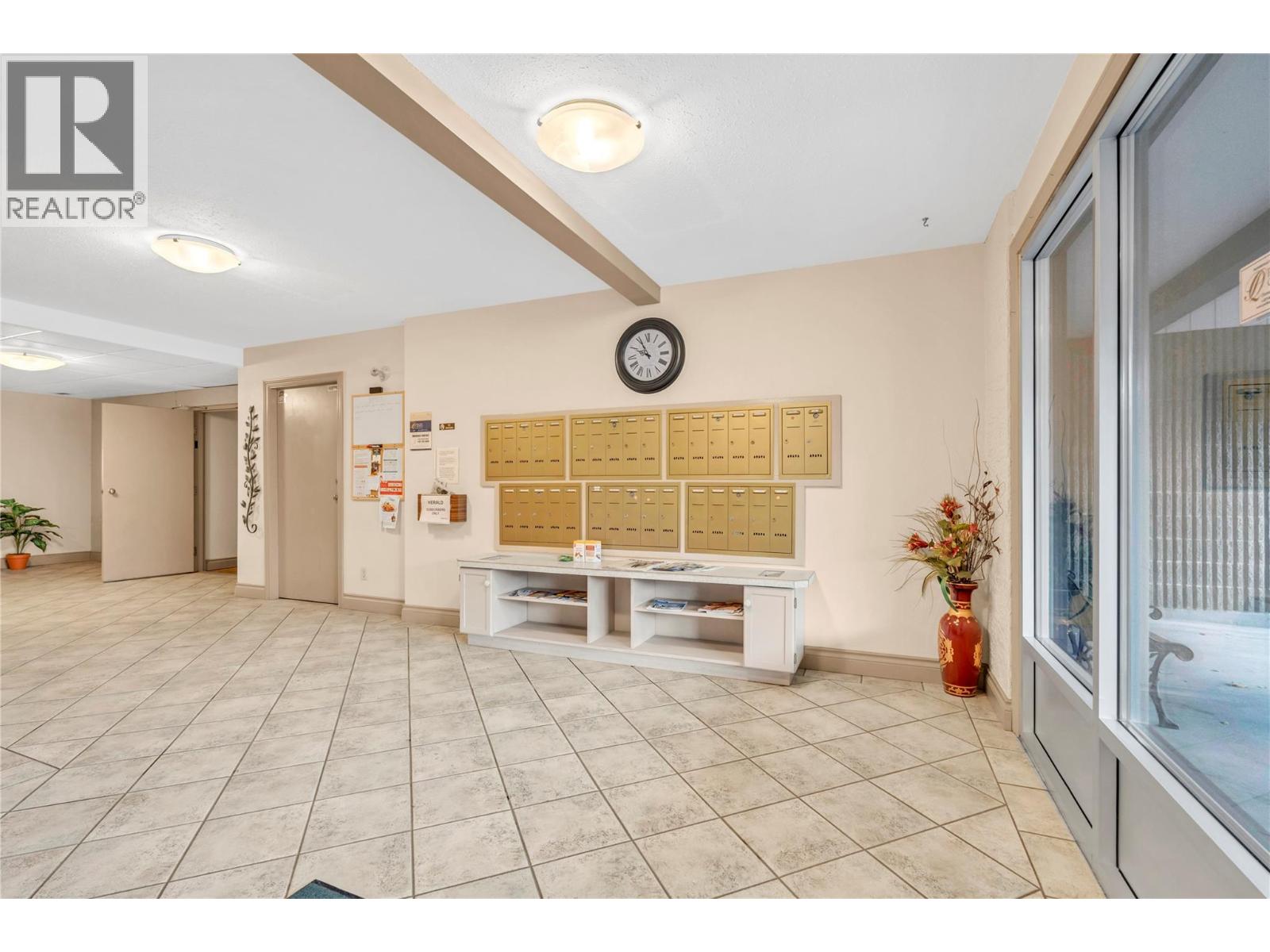 262 Kinney Avenue Unit# 201, Penticton, British Columbia  V2A 6R6 - Photo 21 - 10367599