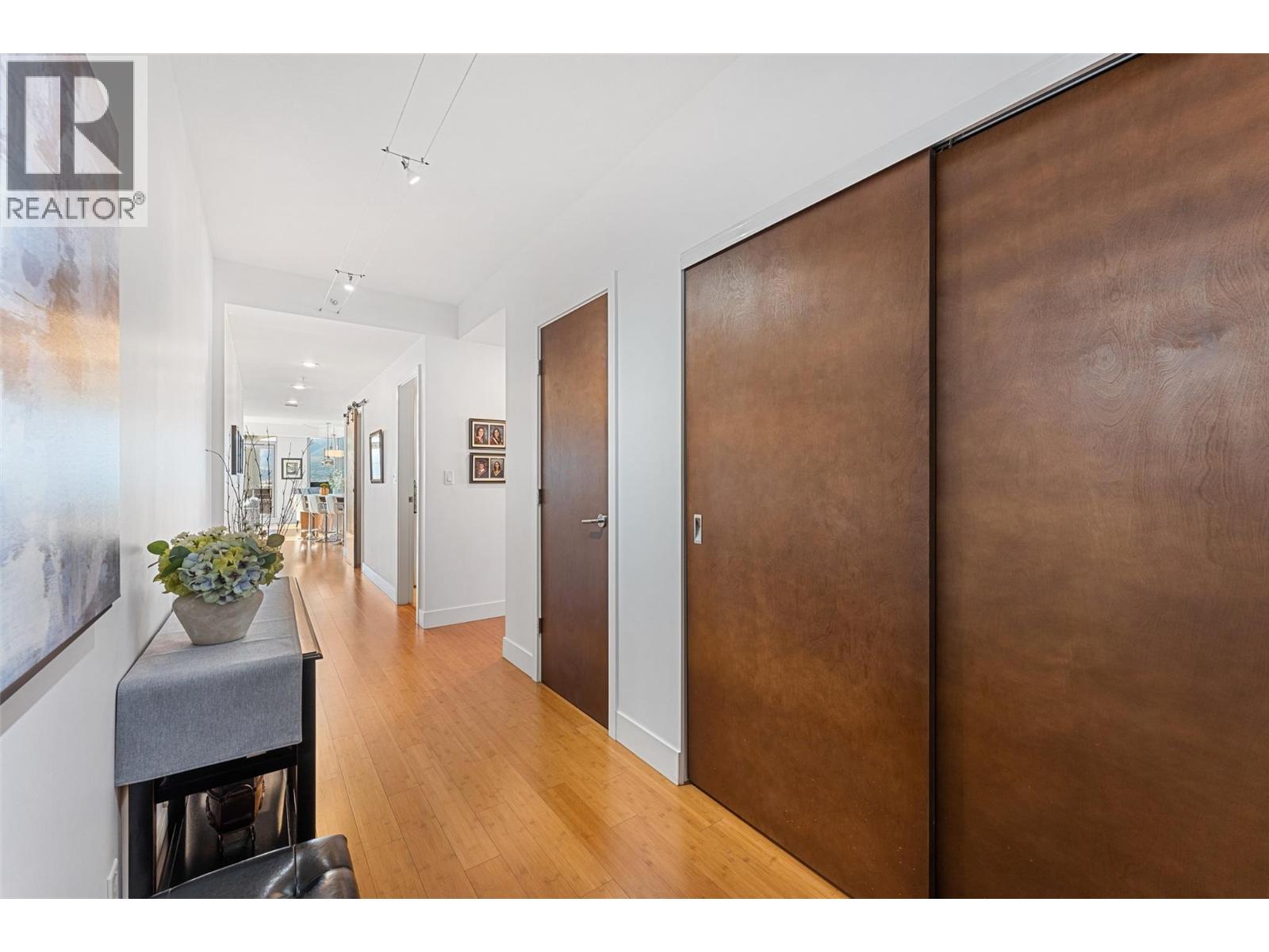 2040 Springfield Road Unit# 701, Kelowna, British Columbia  V1Y 9N7 - Photo 4 - 10367488