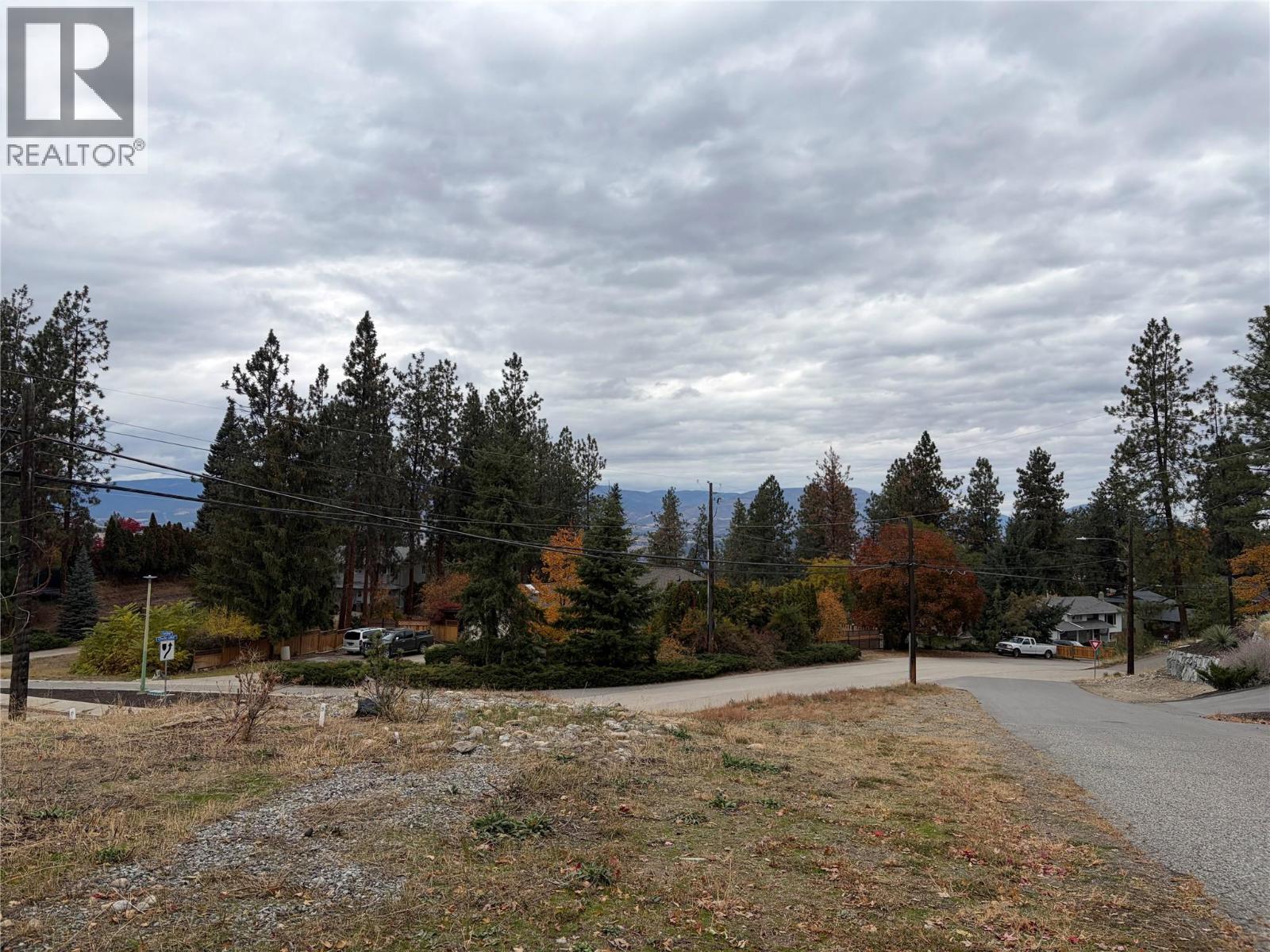 485 Sheila Crescent, Kelowna, British Columbia  V1W 4L8 - Photo 1 - 10367546