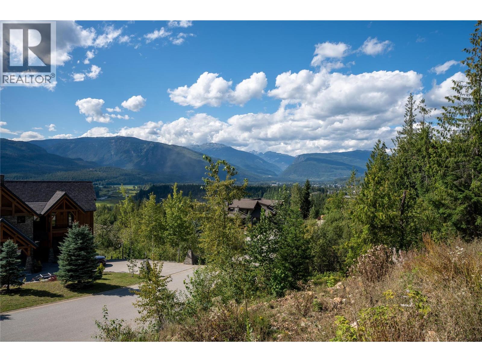 2080 Mackenzie Court Unit# 26, Revelstoke, British Columbia  V0E 2S0 - Photo 4 - 10367408