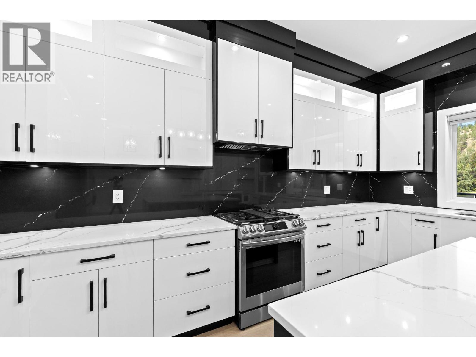 4630 Raymer Road, Kelowna, British Columbia  V1W 1J3 - Photo 13 - 10367598