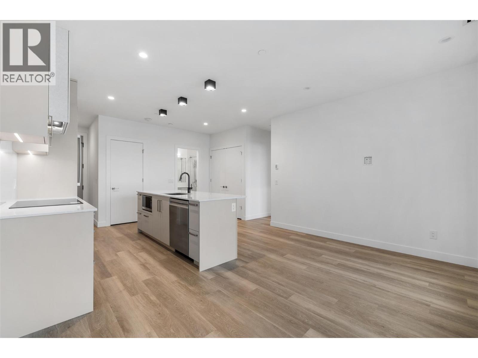 3340 Lakeshore Road Unit# 802, Kelowna, British Columbia  V1W 0H6 - Photo 10 - 10367666