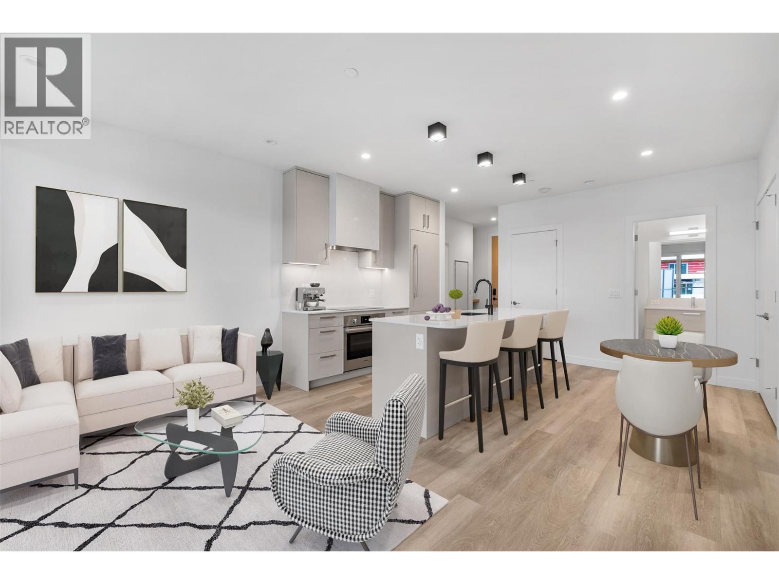 3340 Lakeshore Road Unit# 802, Kelowna, British Columbia  V1W 0H6 - Photo 3 - 10367666