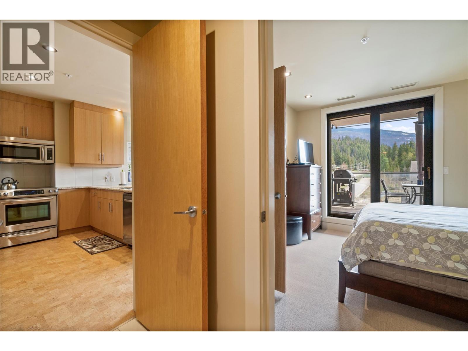 326 Mara Lake Lane Unit# 401, Sicamous, British Columbia  V0E 2V1 - Photo 25 - 10367660