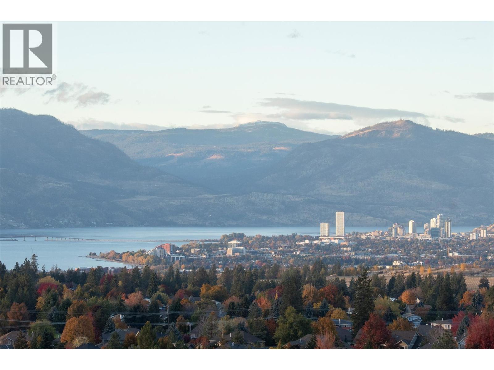 1710 Vincent Place, Kelowna, British Columbia  V1W 5N9 - Photo 3 - 10367462