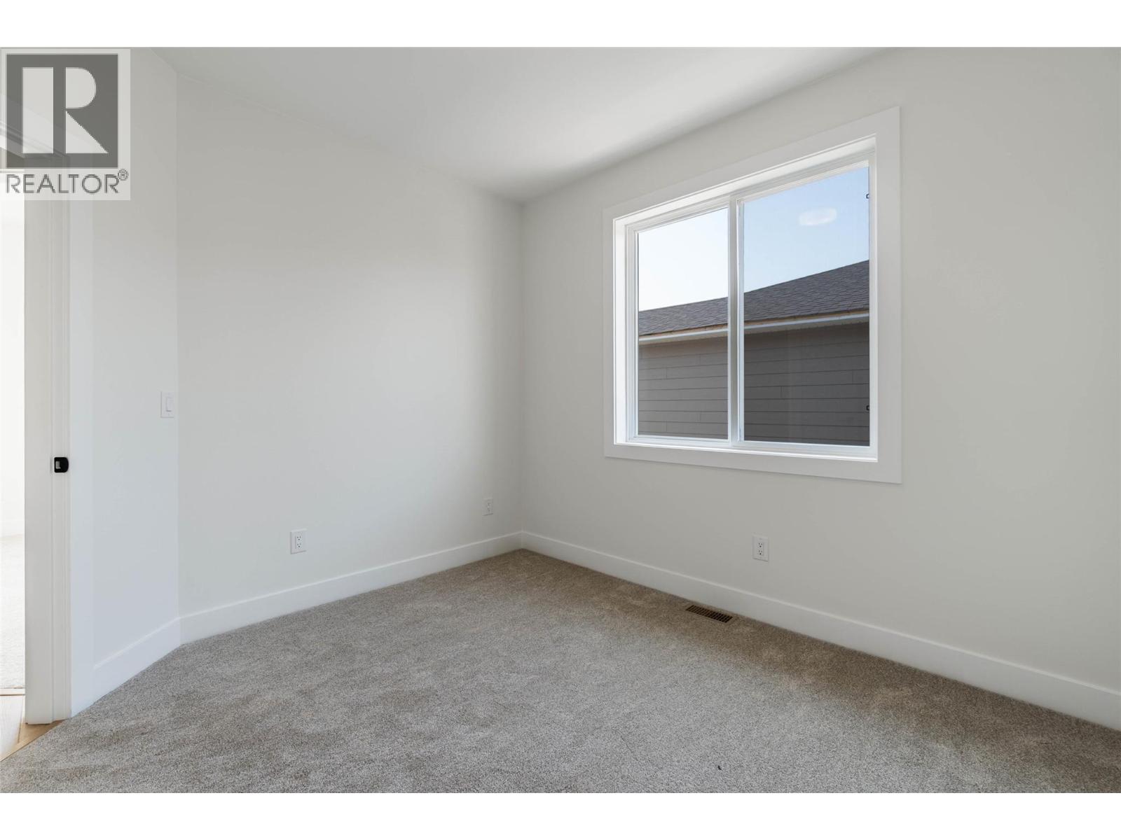 384 Chardonnay Avenue, Oliver, British Columbia  V0H 1T4 - Photo 31 - 10367592