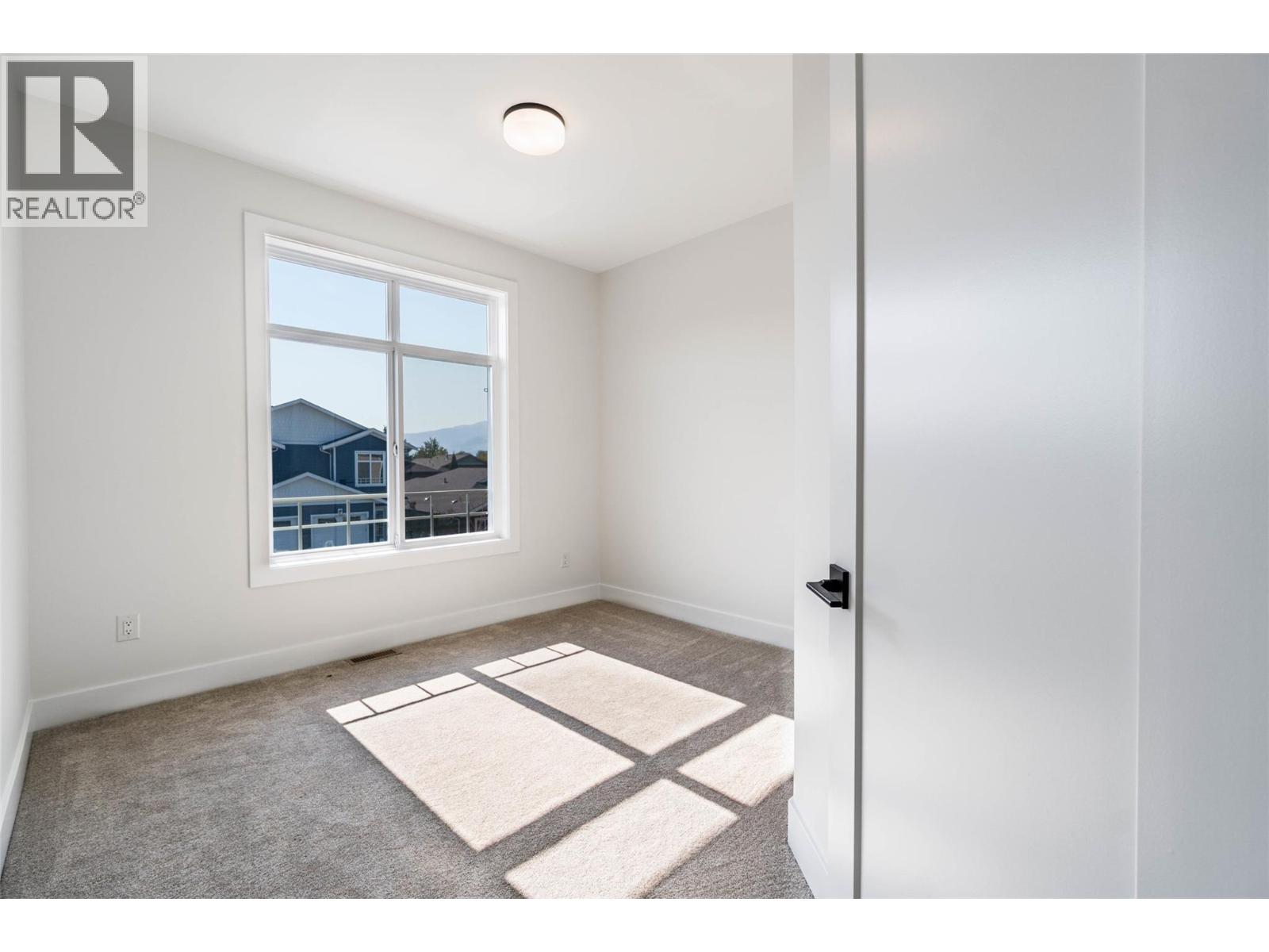 384 Chardonnay Avenue, Oliver, British Columbia  V0H 1T4 - Photo 33 - 10367592