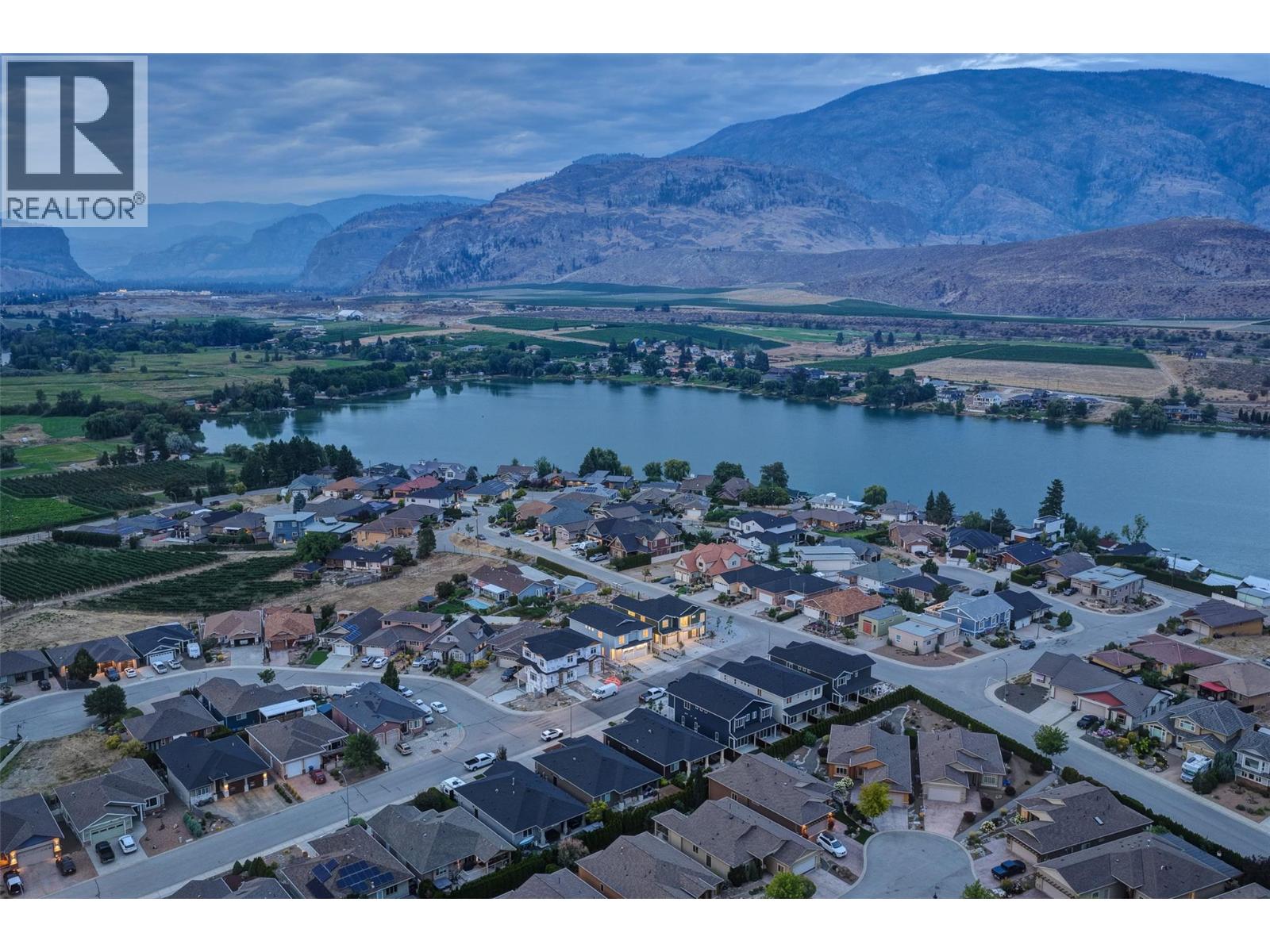 384 Chardonnay Avenue, Oliver, British Columbia  V0H 1T4 - Photo 44 - 10367592