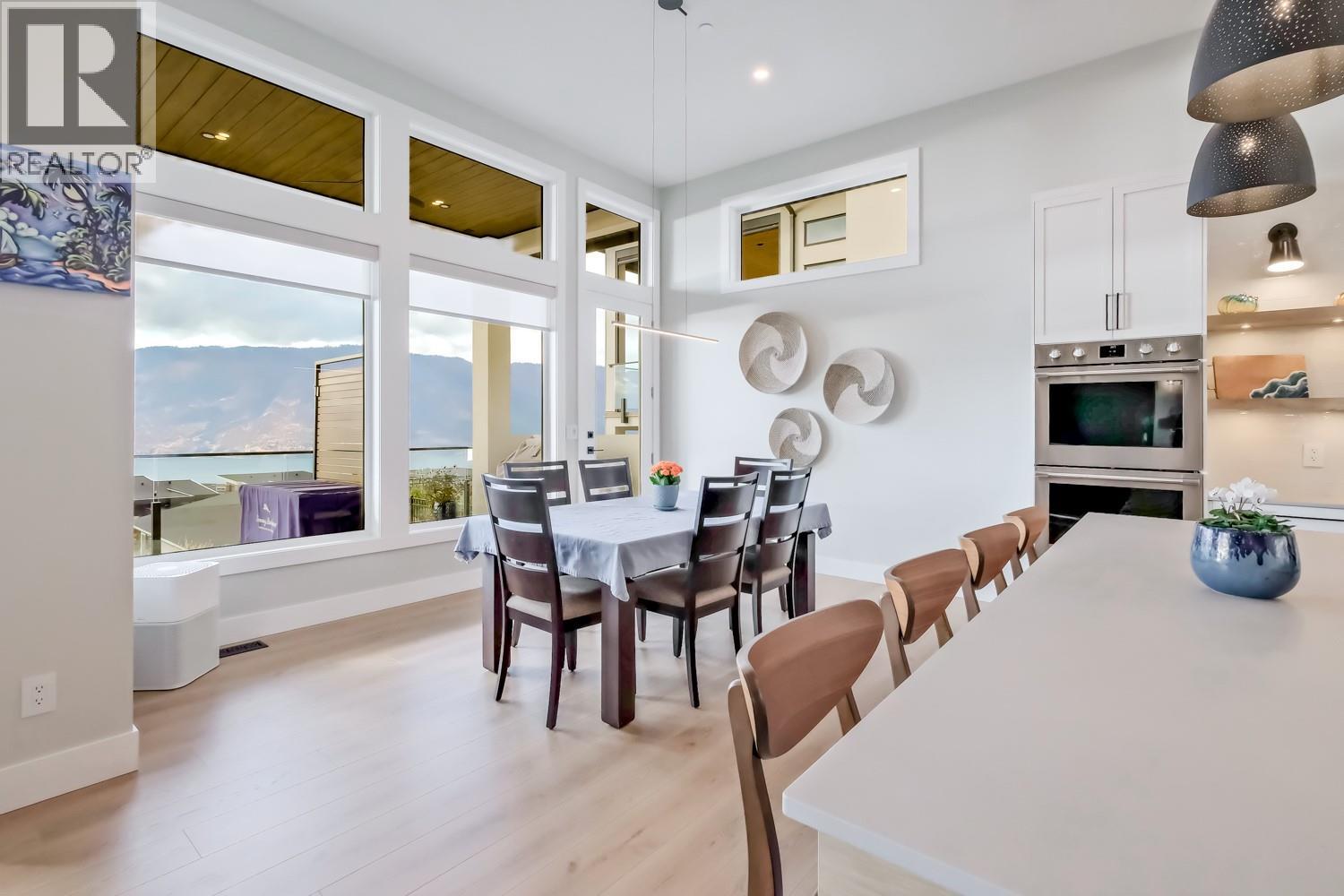 9874 Beacon Hill Drive, Lake Country, British Columbia  V4V 0A9 - Photo 28 - 10367340