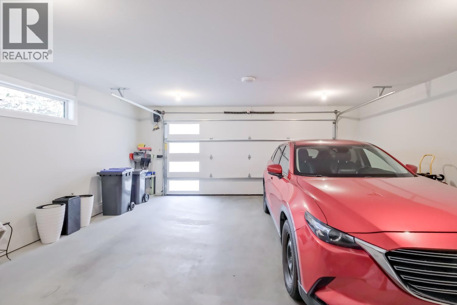 9874 Beacon Hill Drive, Lake Country, British Columbia  V4V 0A9 - Photo 39 - 10367340