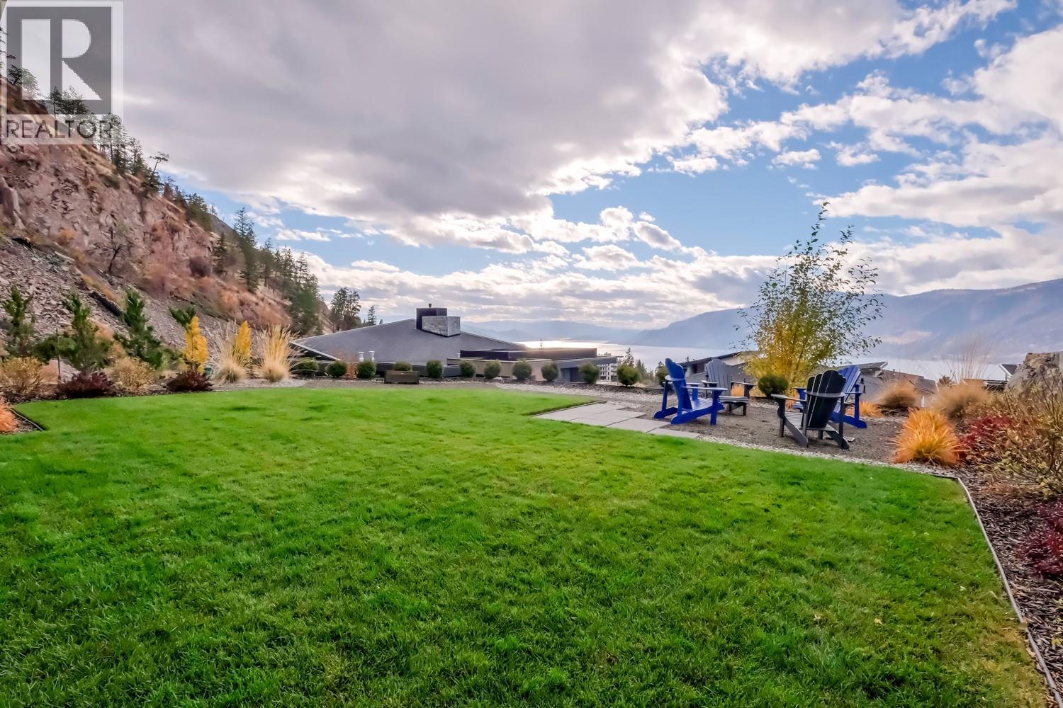 9874 Beacon Hill Drive, Lake Country, British Columbia  V4V 0A9 - Photo 41 - 10367340