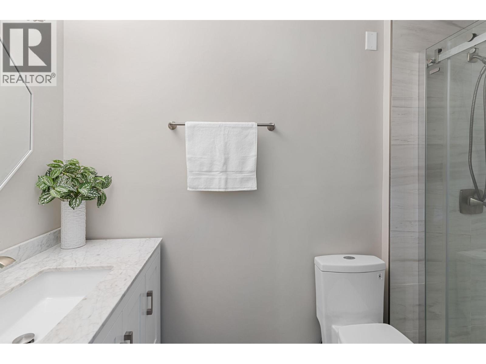 449 Barkley Road, Kelowna, British Columbia  V1W 1E4 - Photo 12 - 10367687