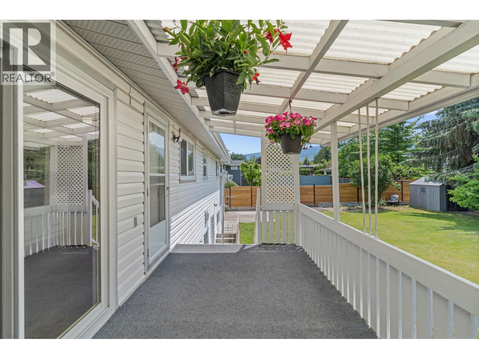 449 Barkley Road, Kelowna, British Columbia  V1W 1E4 - Photo 20 - 10367687