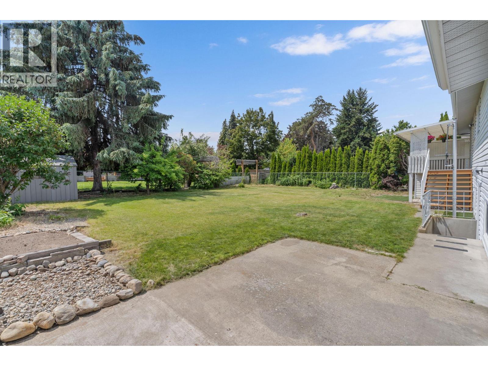 449 Barkley Road, Kelowna, British Columbia  V1W 1E4 - Photo 21 - 10367687