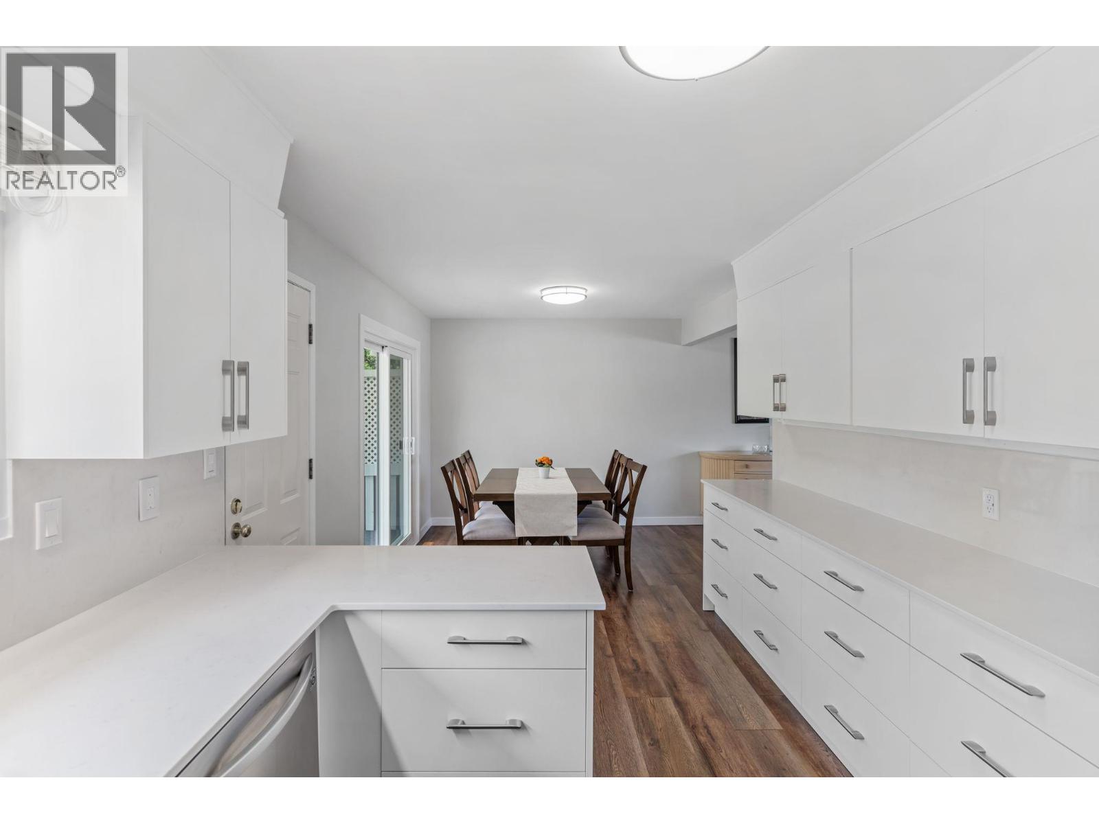 449 Barkley Road, Kelowna, British Columbia  V1W 1E4 - Photo 7 - 10367687