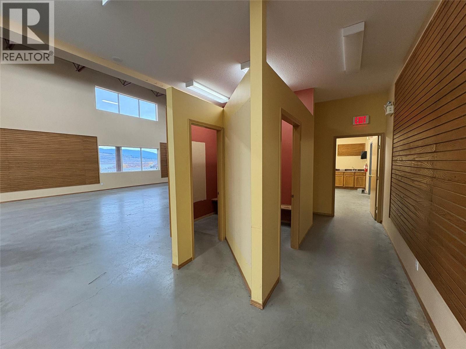 7851 Highway 97 Highway, Vernon, British Columbia  V1B 3R9 - Photo 5 - 10367574