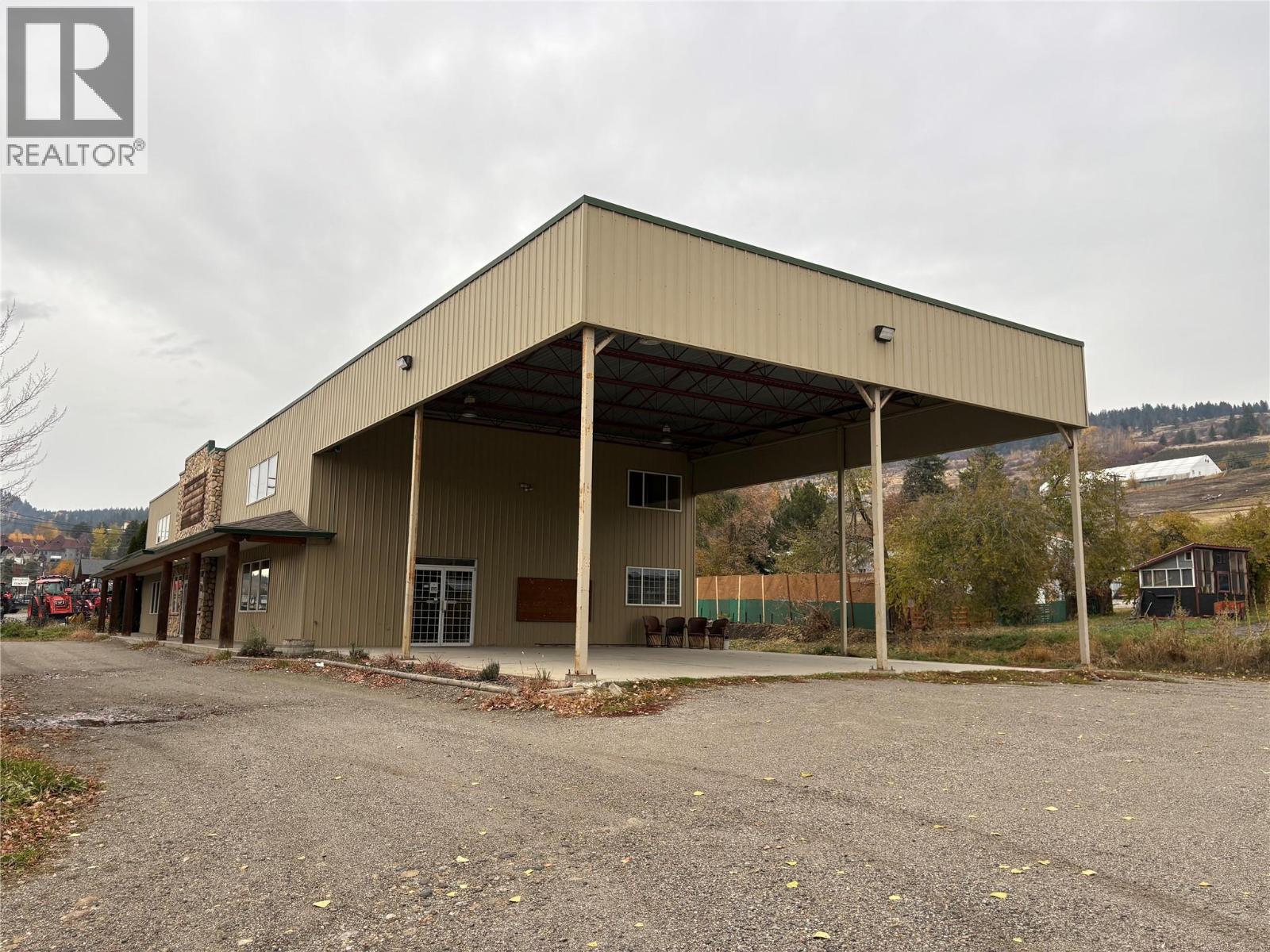 7851 Highway 97 Highway, Vernon, British Columbia  V1B 3R9 - Photo 9 - 10367574