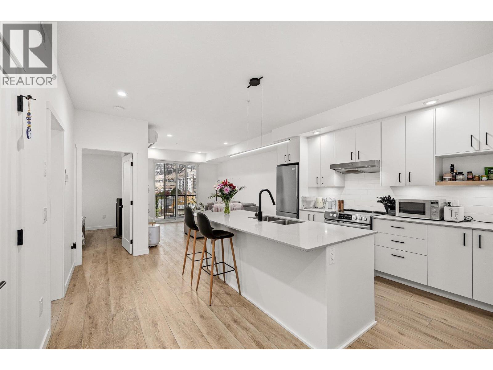 660 Cawston Avenue Unit# 313, Kelowna, British Columbia  V1Y 6Z4 - Photo 9 - 10366580