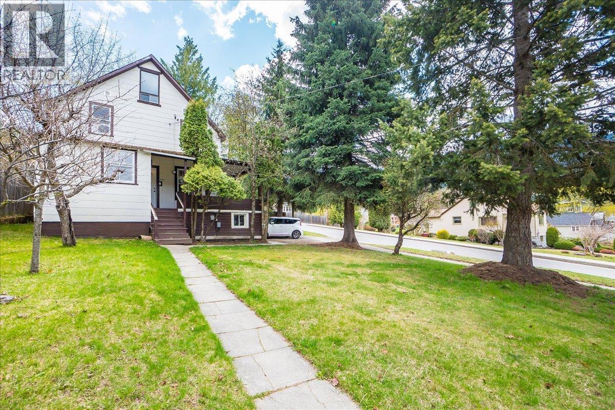 404 Houston Street, Nelson, British Columbia  V1L 5H5 - Photo 6 - 10367566