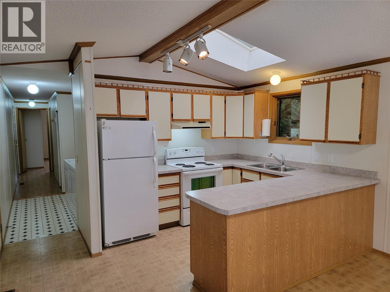 914 Blakeborough Avenue Unit# 110, Keremeos, British Columbia  V0X 1N2 - Photo 6 - 10367701