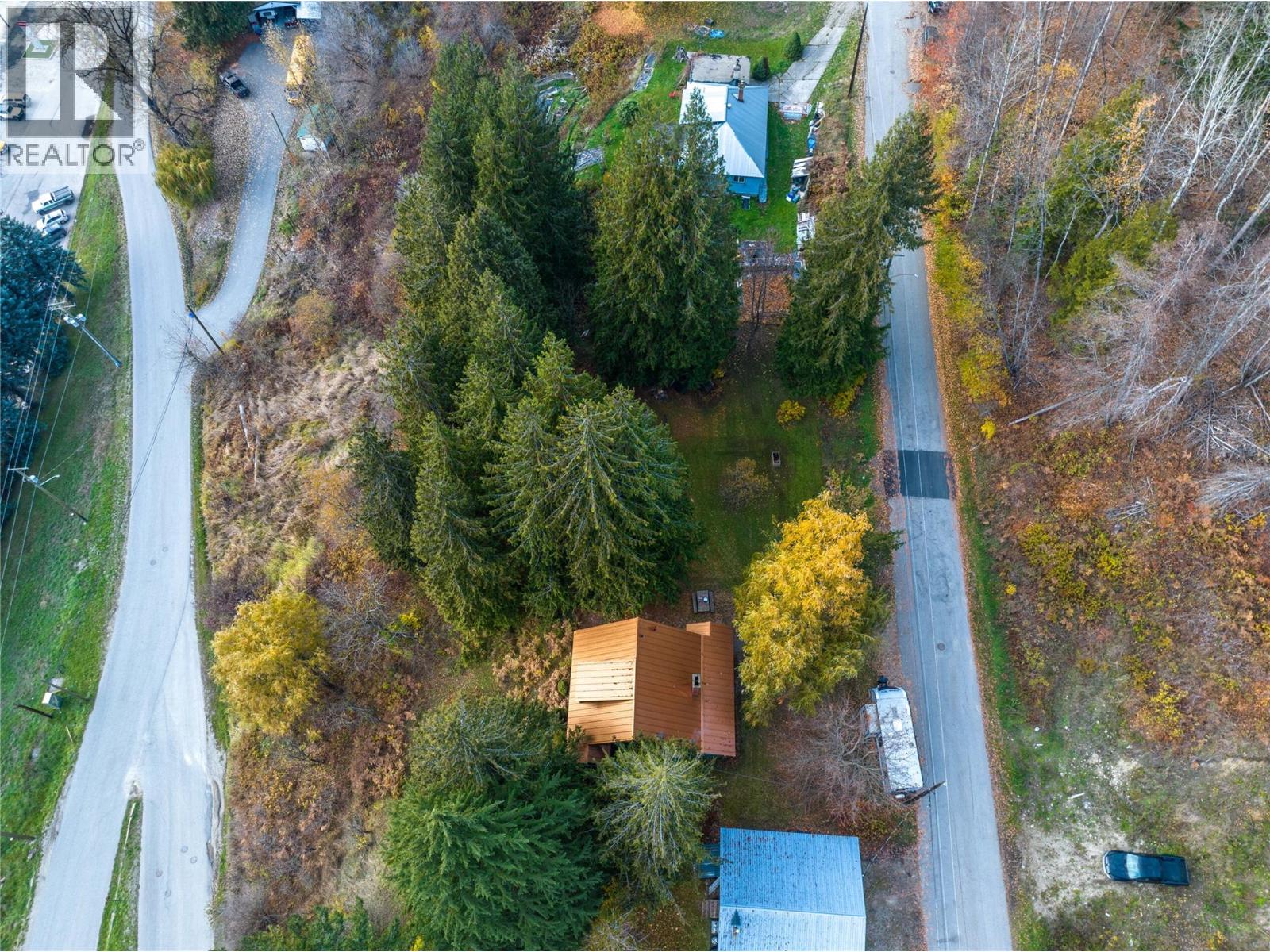 125 Maple Street, Revelstoke, British Columbia  V0E 2S0 - Photo 13 - 10367406