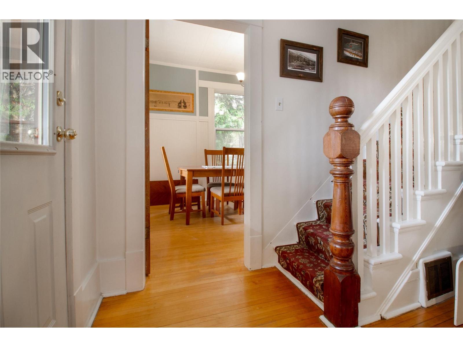 129 Maple Street, Revelstoke, British Columbia  V0E 2S0 - Photo 15 - 10367441