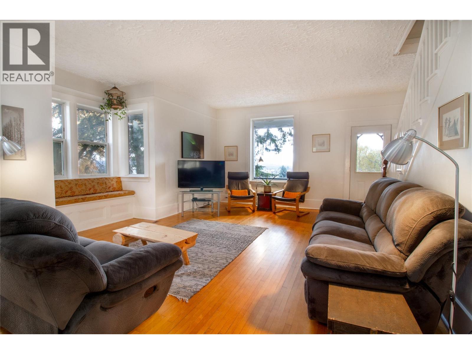 129 Maple Street, Revelstoke, British Columbia  V0E 2S0 - Photo 18 - 10367441