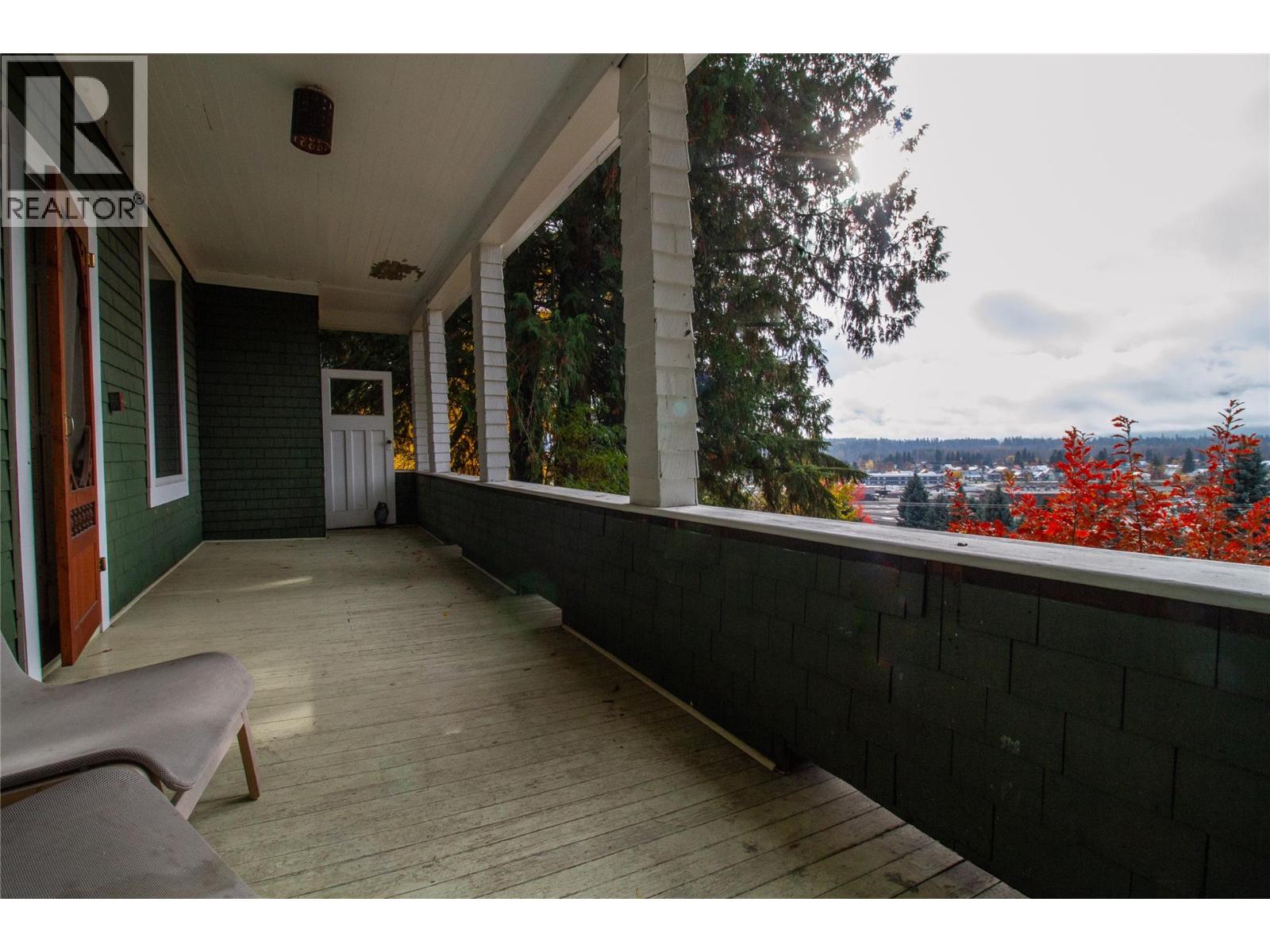 129 Maple Street, Revelstoke, British Columbia  V0E 2S0 - Photo 23 - 10367441