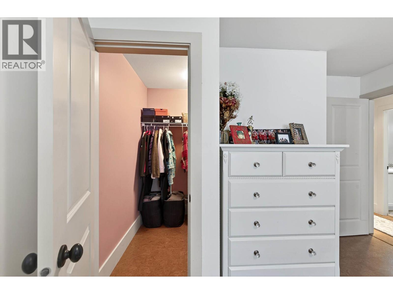 2935 Cheakamus Place, Kamloops, British Columbia  V2C 2G2 - Photo 46 - 10366075