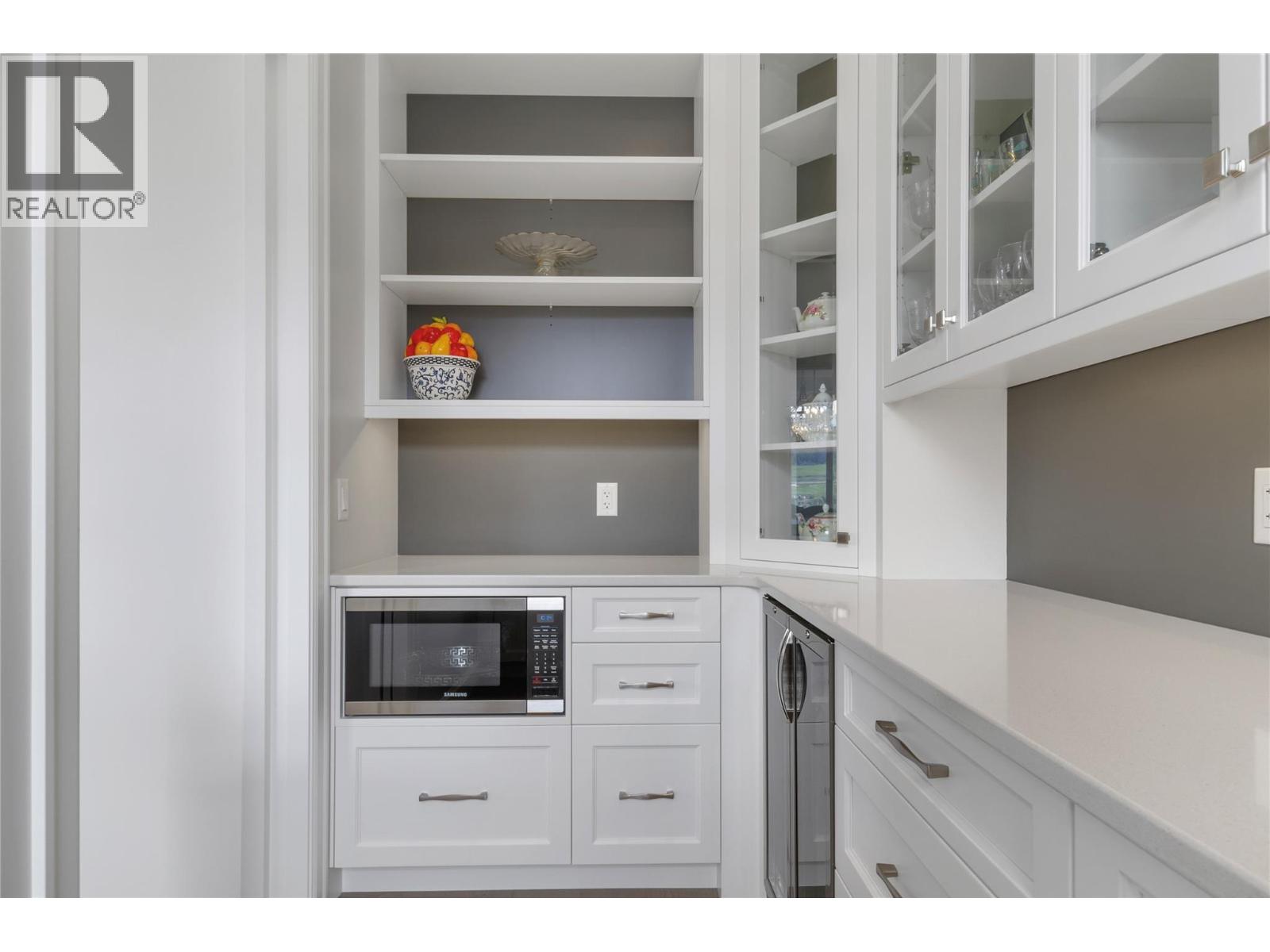 7091 Jasper Drive, Vernon, British Columbia  V1H 2J3 - Photo 20 - 10367690