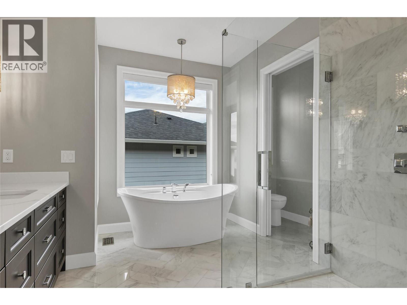 7091 Jasper Drive, Vernon, British Columbia  V1H 2J3 - Photo 30 - 10367690