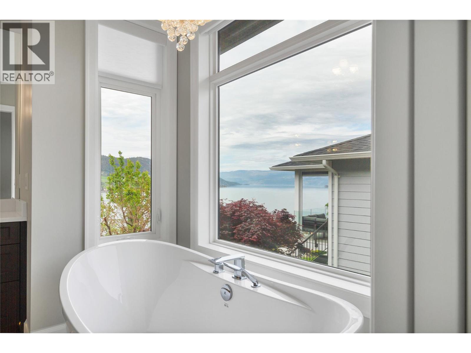 7091 Jasper Drive, Vernon, British Columbia  V1H 2J3 - Photo 33 - 10367690