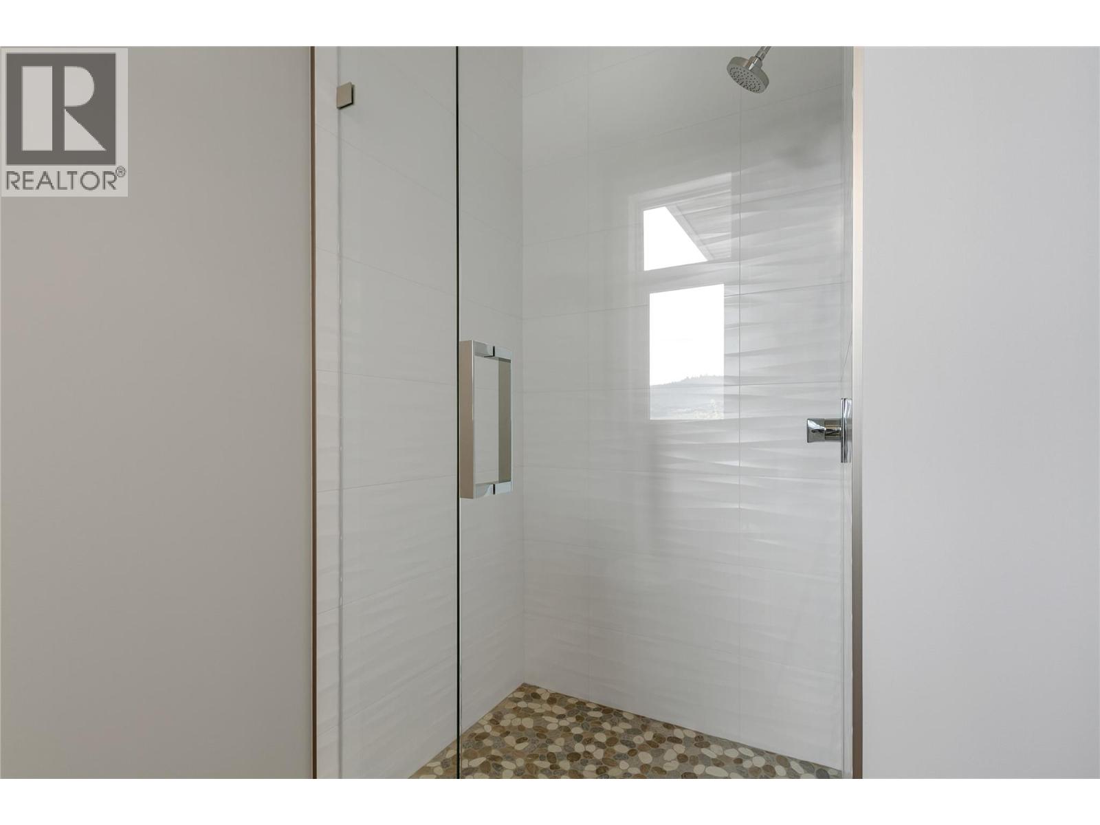 7091 Jasper Drive, Vernon, British Columbia  V1H 2J3 - Photo 41 - 10367690