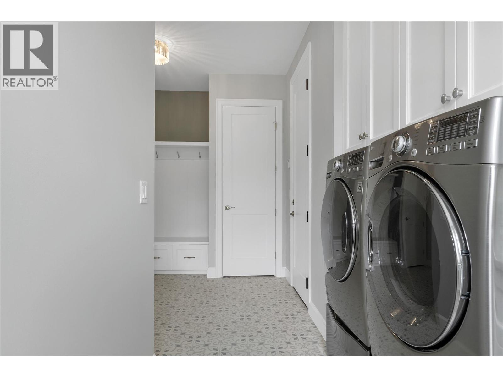 7091 Jasper Drive, Vernon, British Columbia  V1H 2J3 - Photo 48 - 10367690