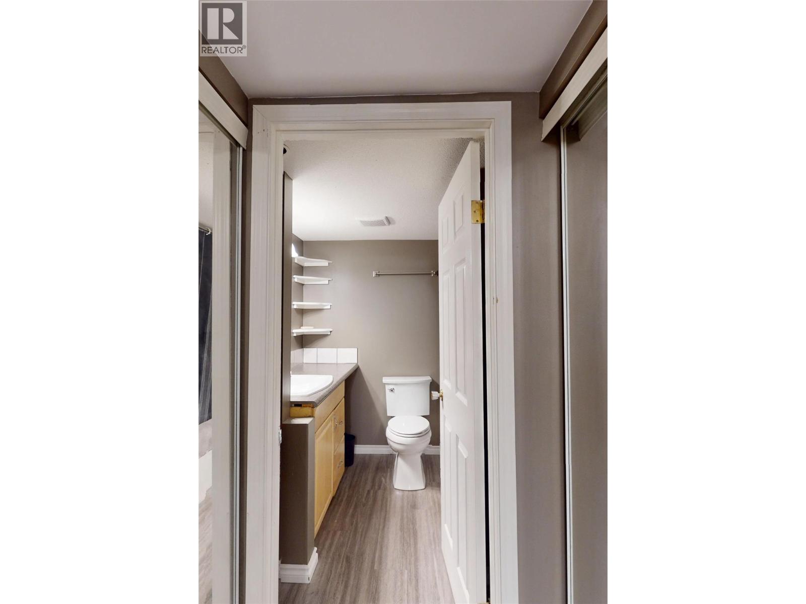 101a 1335 Alpine Drive, Elkford, British Columbia  V0B 1H0 - Photo 19 - 10367481