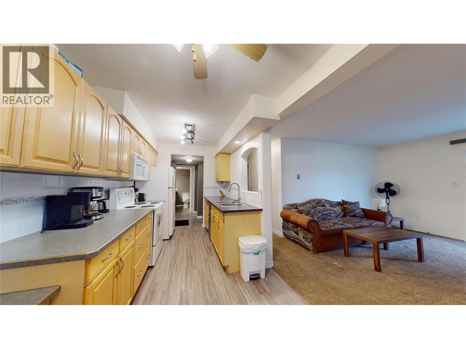 101a 1335 Alpine Drive, Elkford, British Columbia  V0B 1H0 - Photo 8 - 10367481