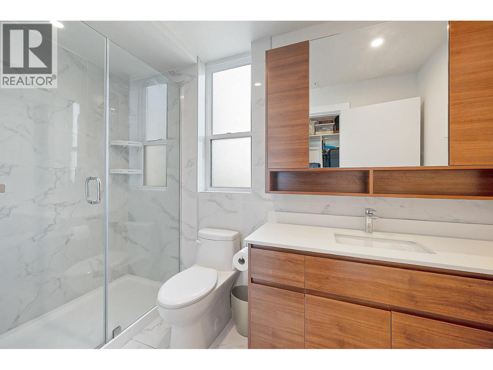 1925 Enterprise Way Unit# 302, Kelowna, British Columbia  V1Y 0J8 - Photo 27 - 10368721