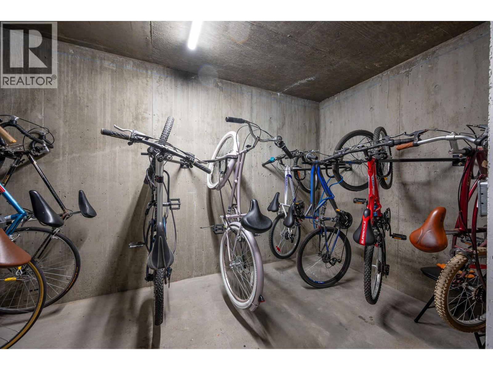 1925 Enterprise Way Unit# 302, Kelowna, British Columbia  V1Y 0J8 - Photo 52 - 10368721