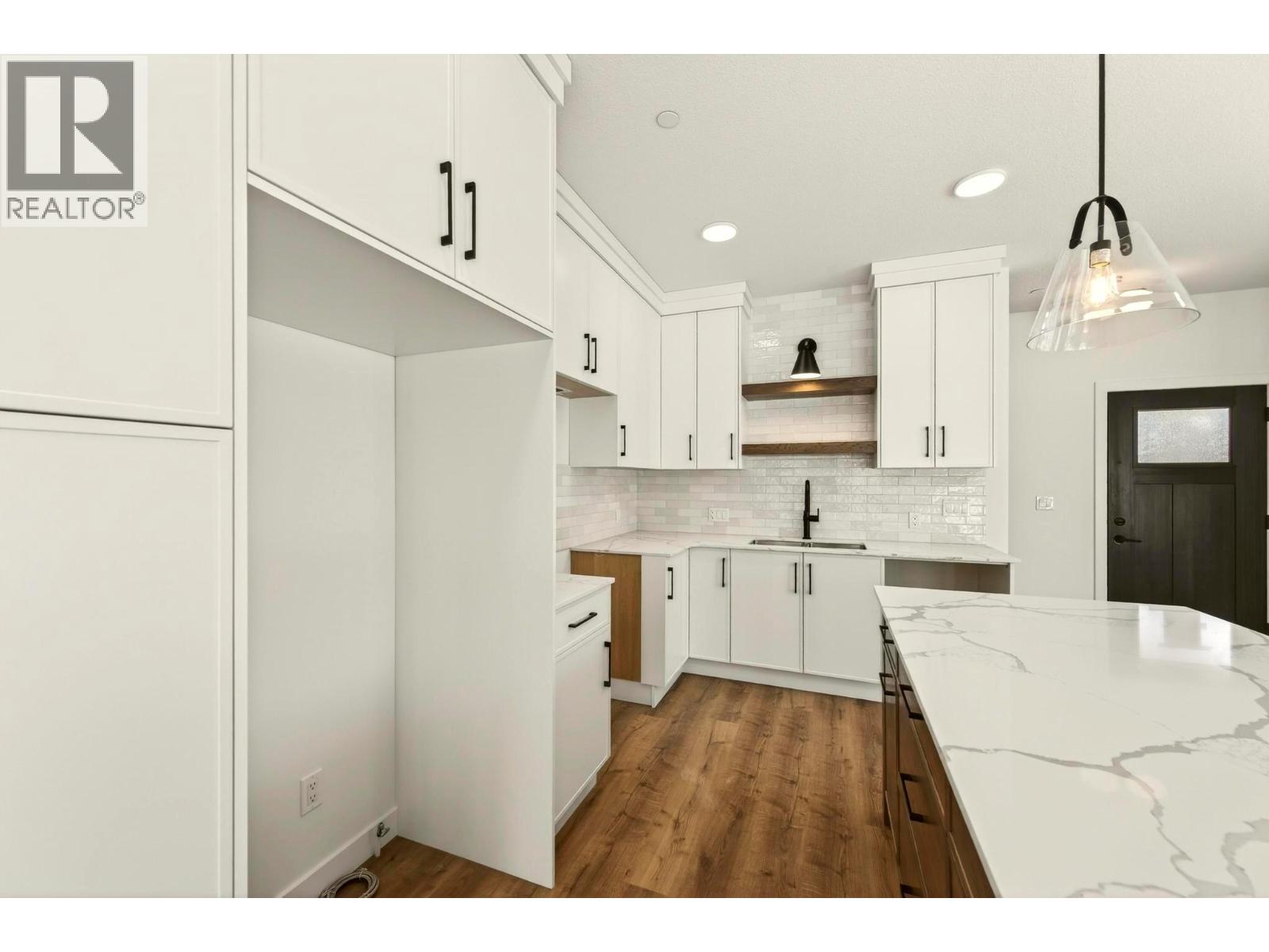 1444 Granite Drive Unit# 1, Golden, British Columbia  V0A 1H0 - Photo 49 - 10368727