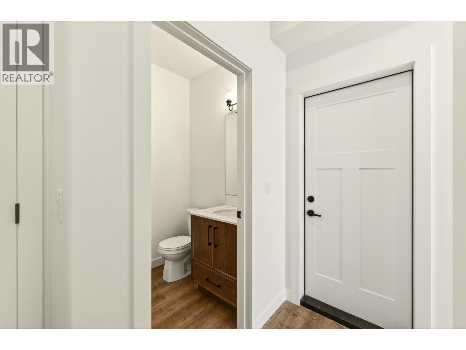 1444 Granite Drive Unit# 1, Golden, British Columbia  V0A 1H0 - Photo 51 - 10368727