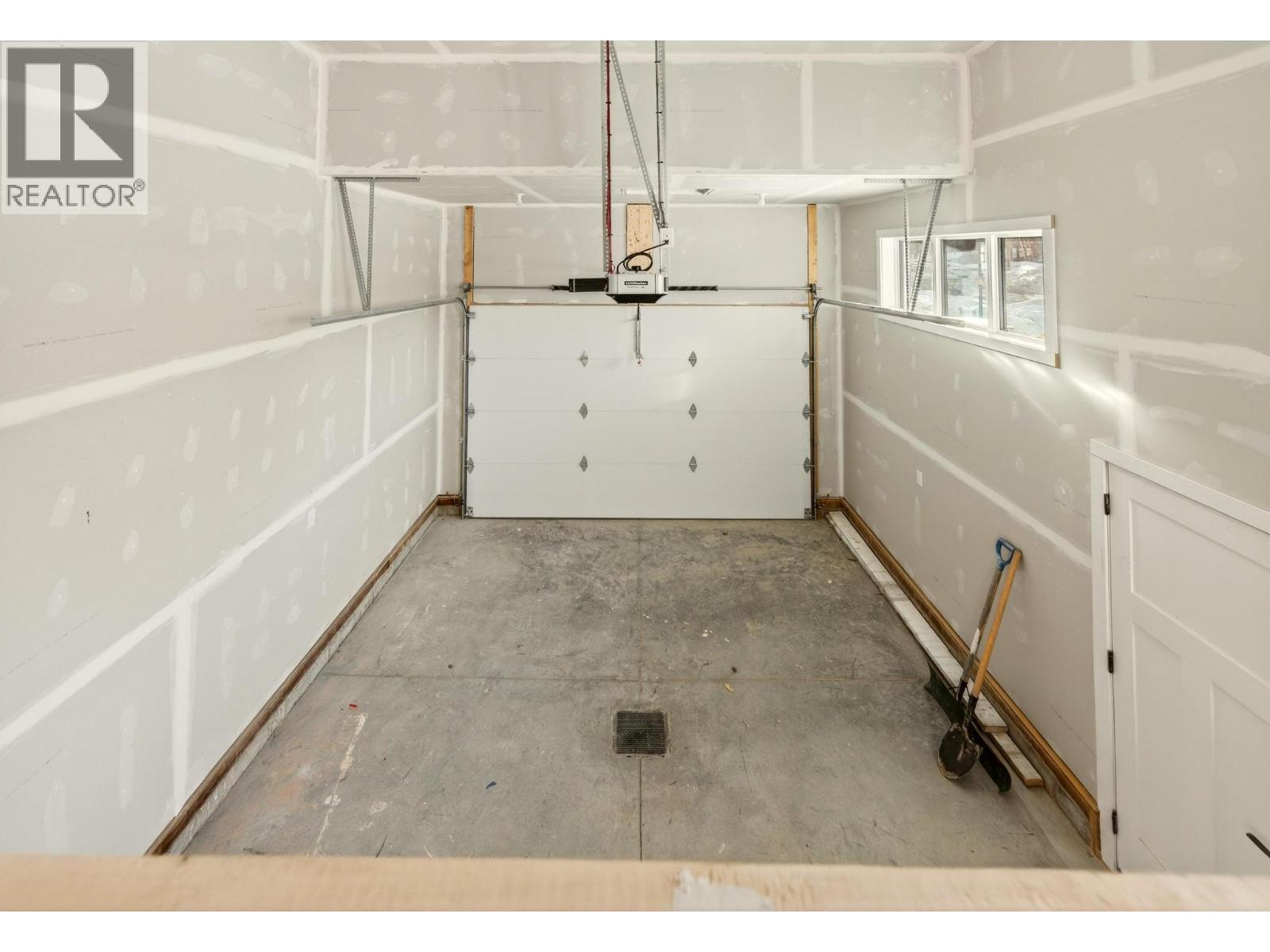 1444 Granite Drive Unit# 1, Golden, British Columbia  V0A 1H0 - Photo 57 - 10368727