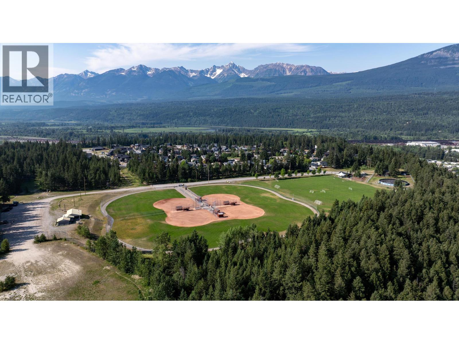 1526 Cedar Street, Golden, British Columbia  V0A 1H0 - Photo 18 - 10367611