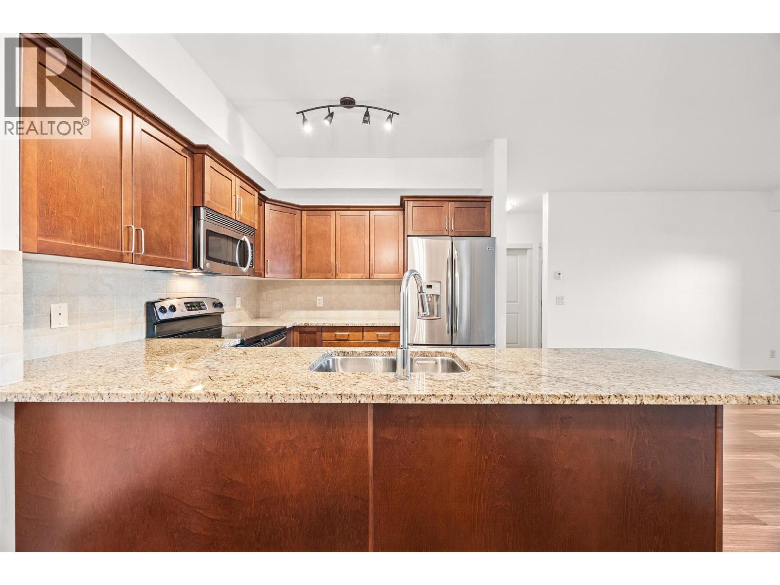 2142 Vasile Road Unit# 202, Kelowna, British Columbia  V1Y 6H5 - Photo 10 - 10367106