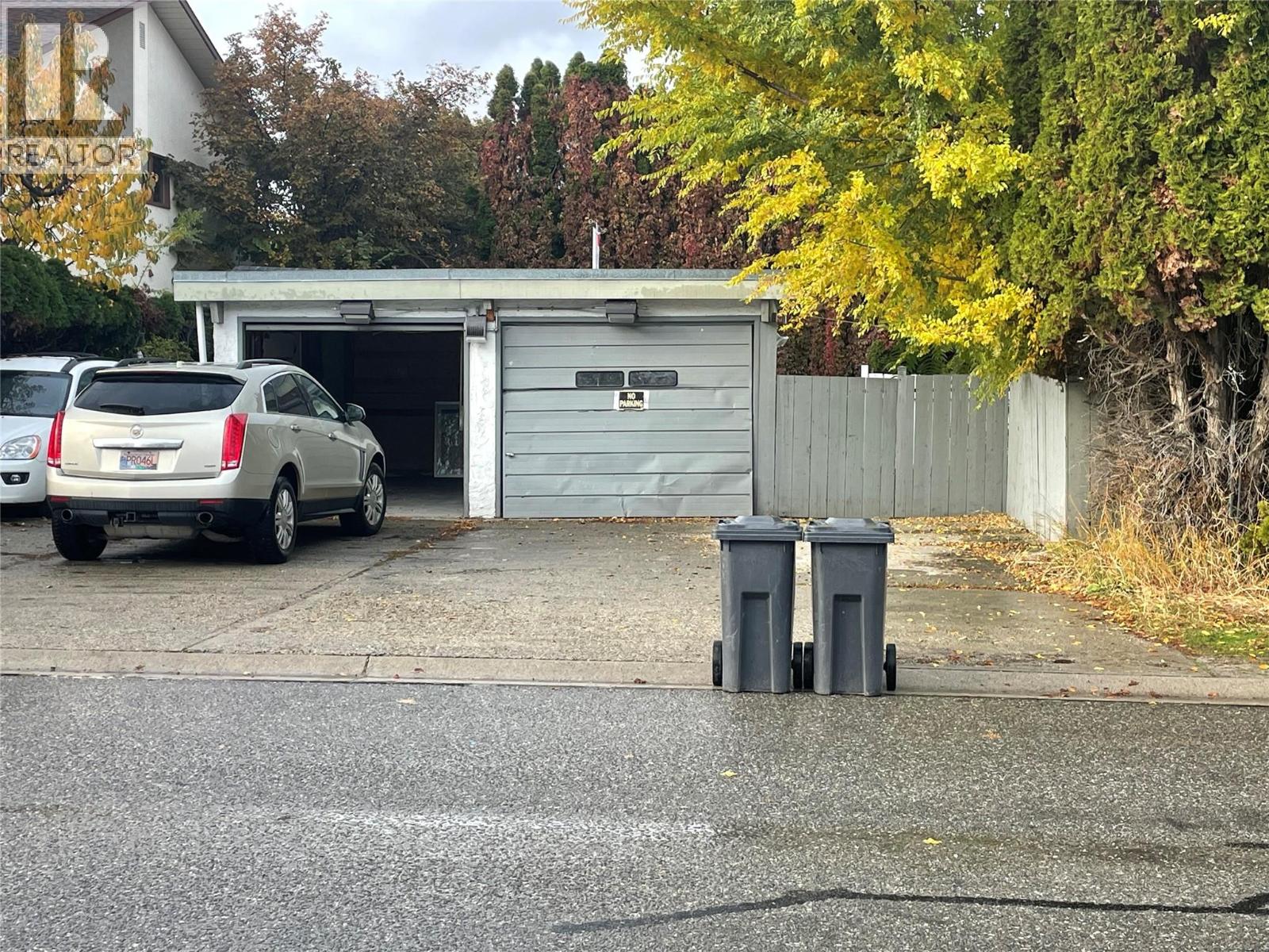 1175-1179 Raymer Avenue, Kelowna, British Columbia  V1Y 4Z7 - Photo 12 - 10367677