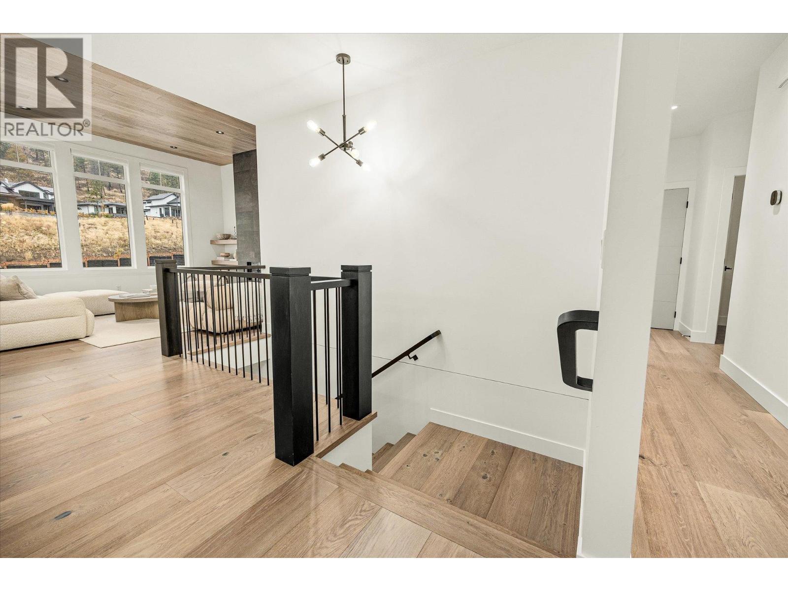 1437 April Springs Court, Kelowna, British Columbia  V1V 2C6 - Photo 12 - 10366778