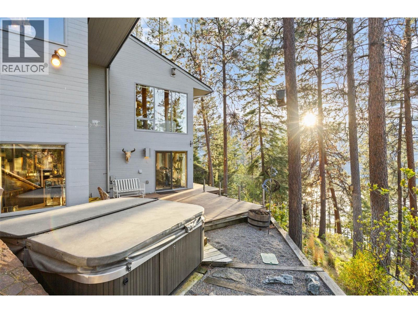 2765 Arthur Road, Kelowna, British Columbia  V1V 7P9 - Photo 33 - 10367487