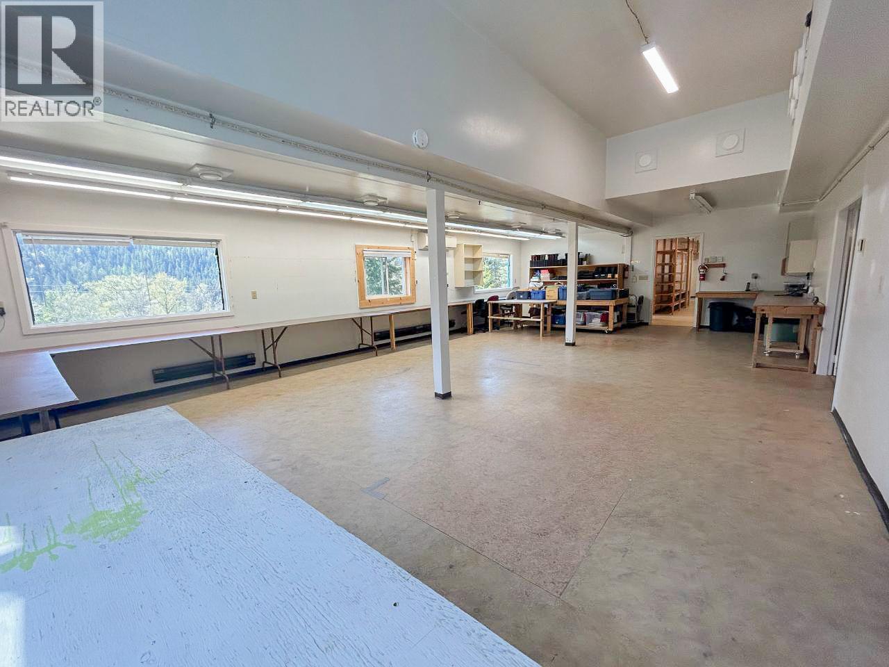 2276 6 Highway, Crescent Valley, British Columbia  V0G 1H0 - Photo 19 - 10367552