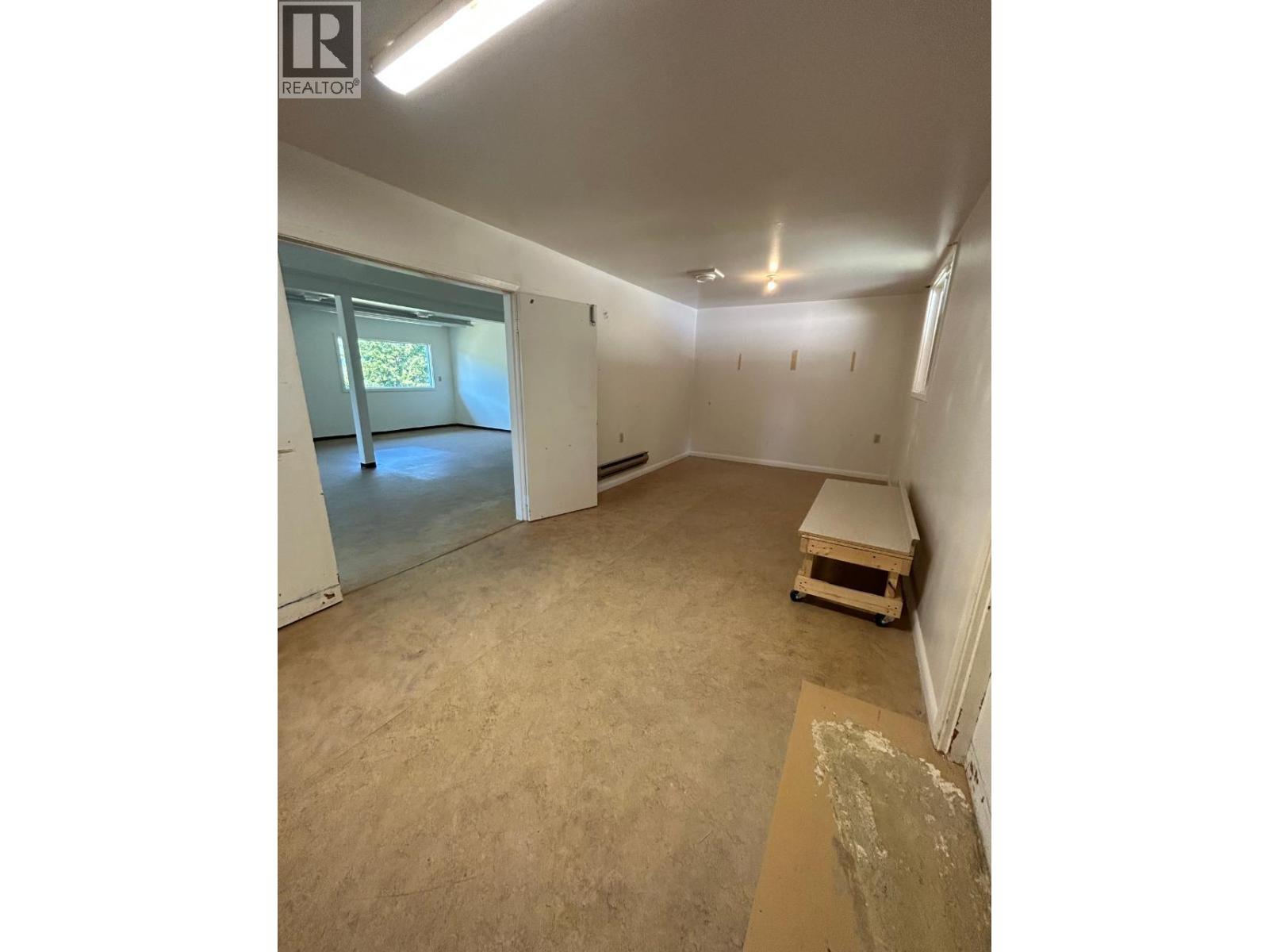 2276 6 Highway, Crescent Valley, British Columbia  V0G 1H0 - Photo 21 - 10367552